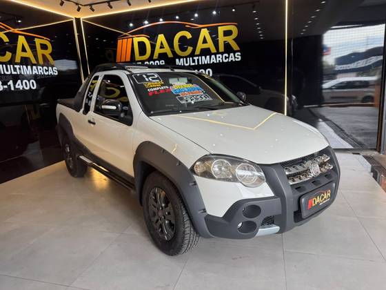 FIAT STRADA 1.8 MPI ADVENTURE CE 16V FLEX 2P MANUAL